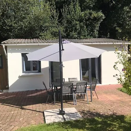 Jolie Maisonnette Avec Terrasse Dom wakacyjny La Baule-Escoublac